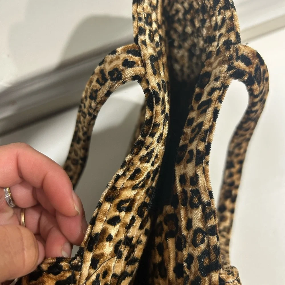 Leopard Print tote in Brown and Black